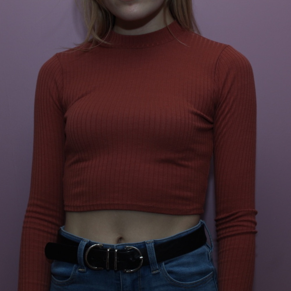 Forever 21 Peach Cropped Turtleneck Size Small